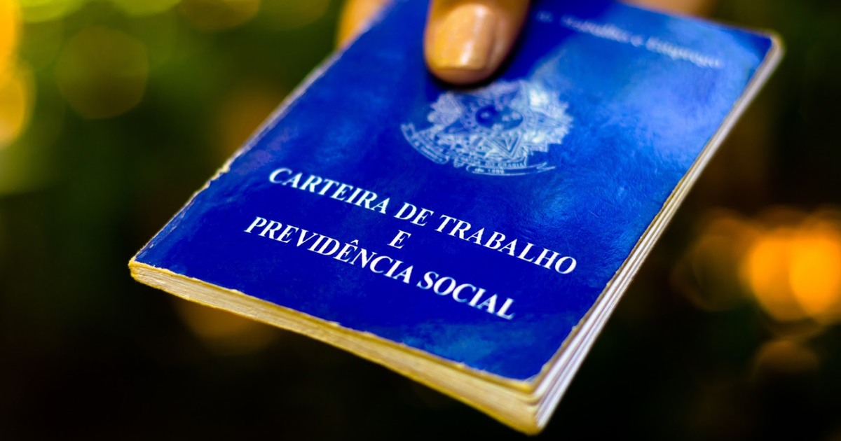 7 anos após reforma trabalhista, 70% dos informais querem carteira assinada