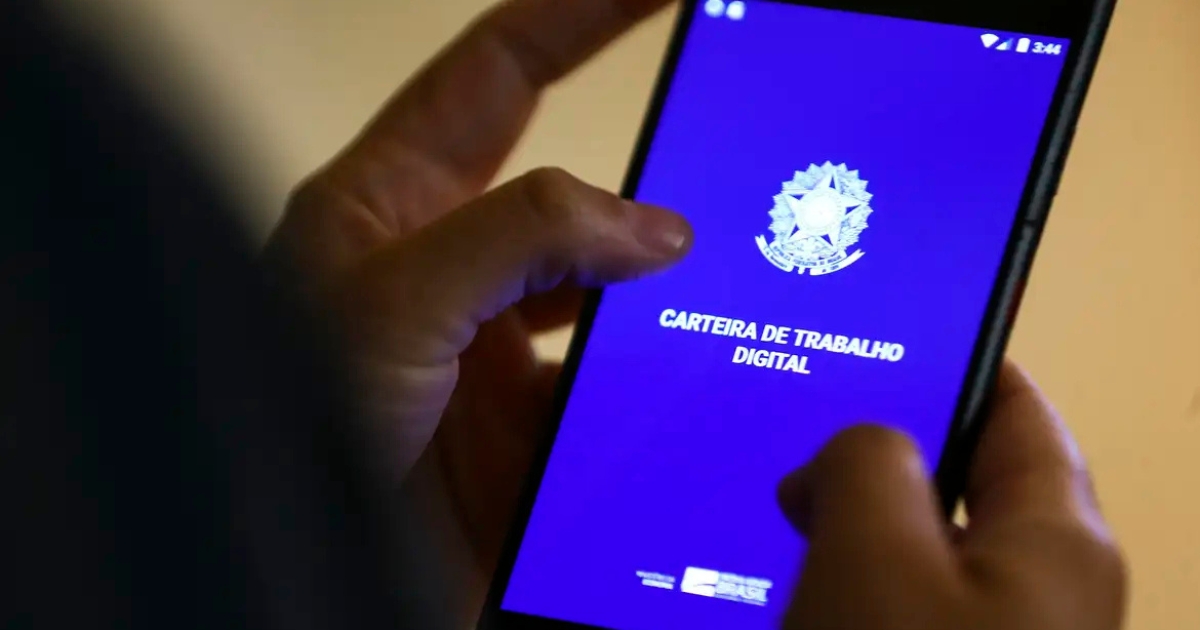 Carteira de Trabalho Digital liga candidatos a vagas de emprego; saiba