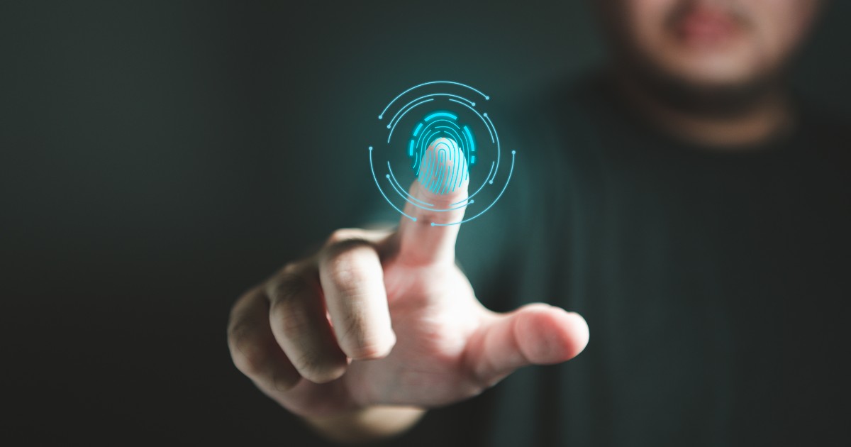 Uso de biometria passa a ser exigido para acessar benefícios sociais
