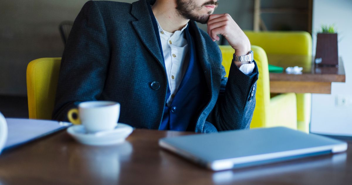 Jovens são os mais afetados por perda de empregos para a IA
