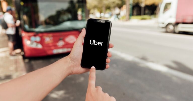Ação judicial contra a Uber acusa empresa de discriminação contra PCDs
