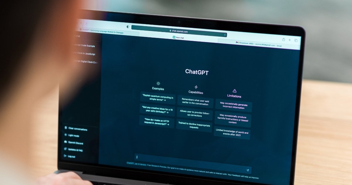 OpenAI reformula ChatGPT após relatos de vínculos emocionais perigosos