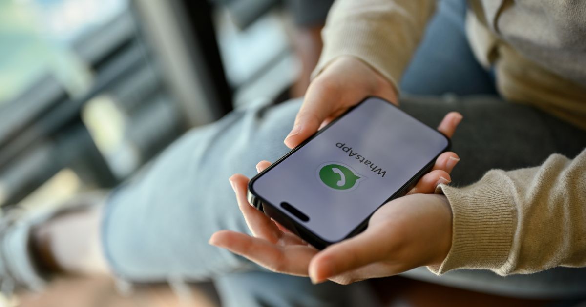 WhatsApp passará a tarifar mensagens de chatbots de IA