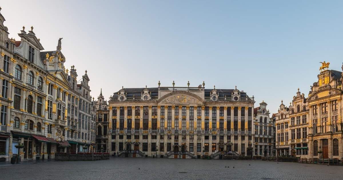 Golpe usando IA imita rei da Bélgica para extorquir autoridades e empresários