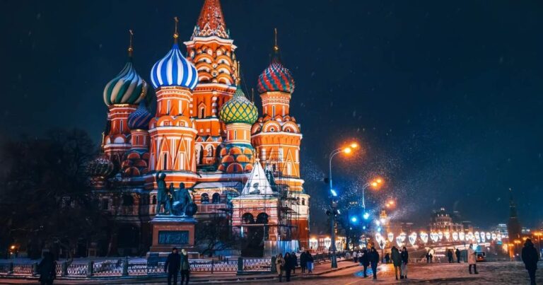 Rússia retira WhatsApp do ar e aposta em aplicativo próprio