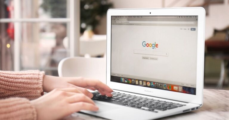 Extensões no Chrome se passam por ferramentas de IA para coletar dados