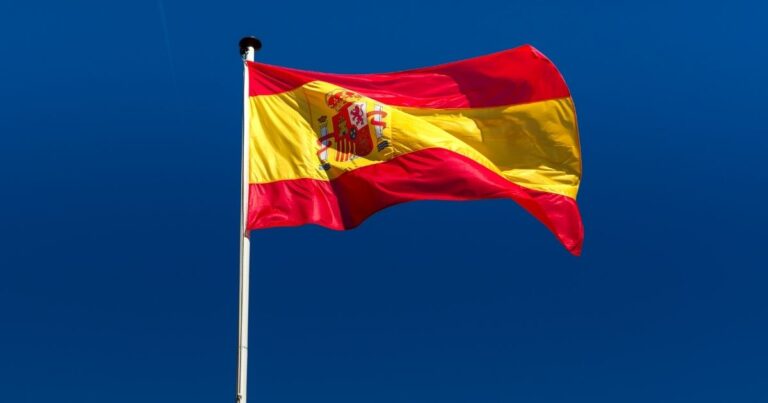 X, Meta e TikTok entram na mira do governo espanhol por conteúdos de abuso infantil