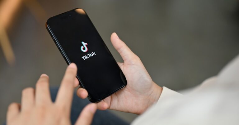 Dona do TikTok lança IA que gera vídeos realistas e não depende de comandos