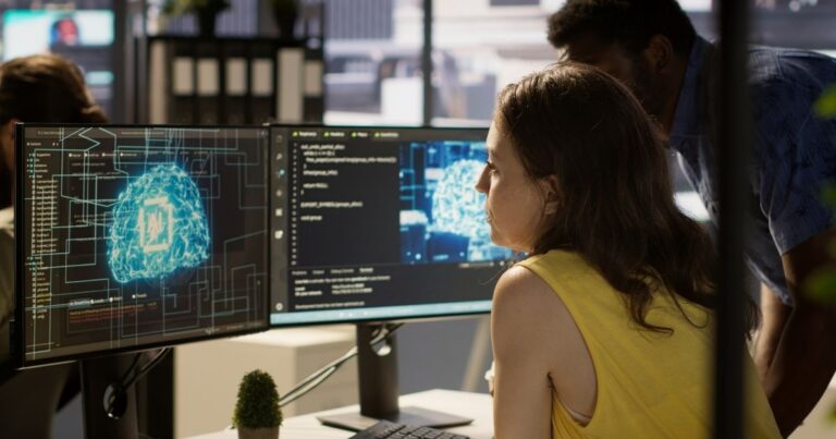 Uso de IA intensifica ritmo no trabalho e pode levar a burnout