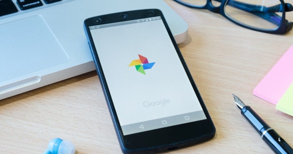 Após críticas, Google Fotos inclui botão para desativar buscas com IA