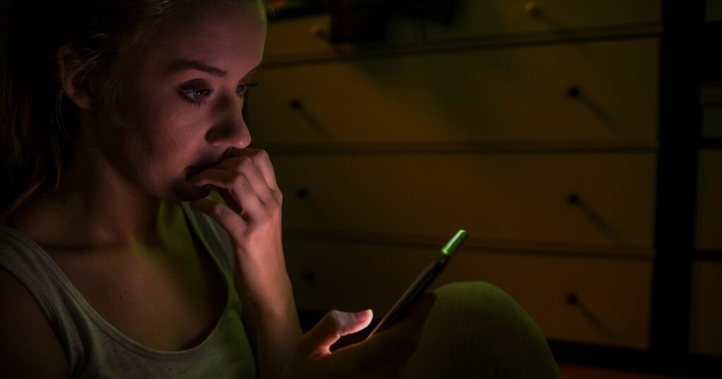 Trend’ de violência contra as mulheres nas redes expõe crescimento da misoginia online