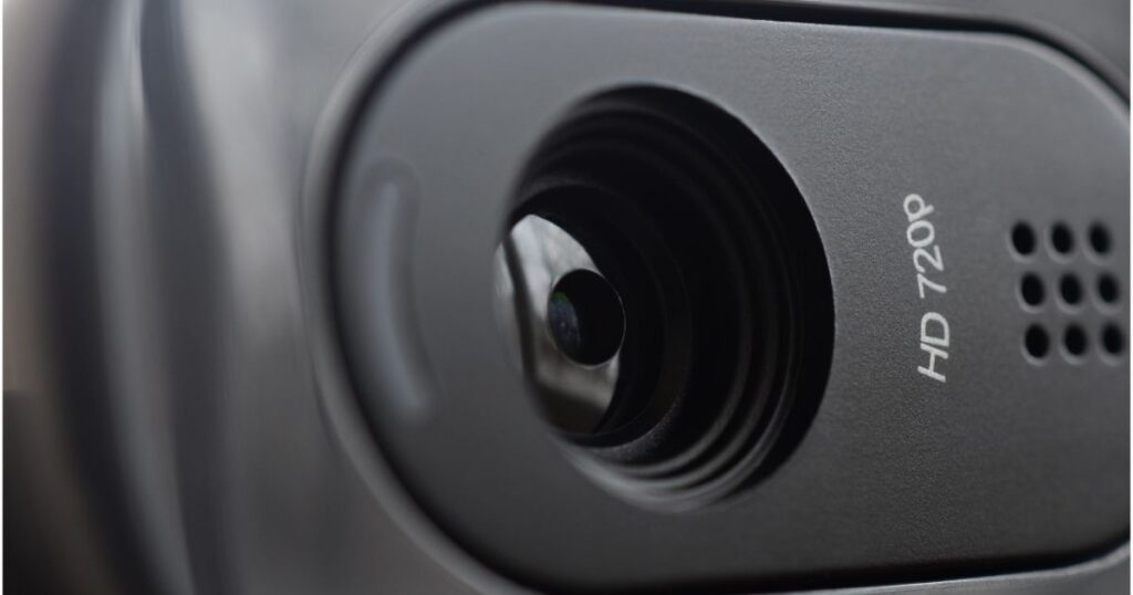 Saiba como detectar câmeras escondidas usando seu celular