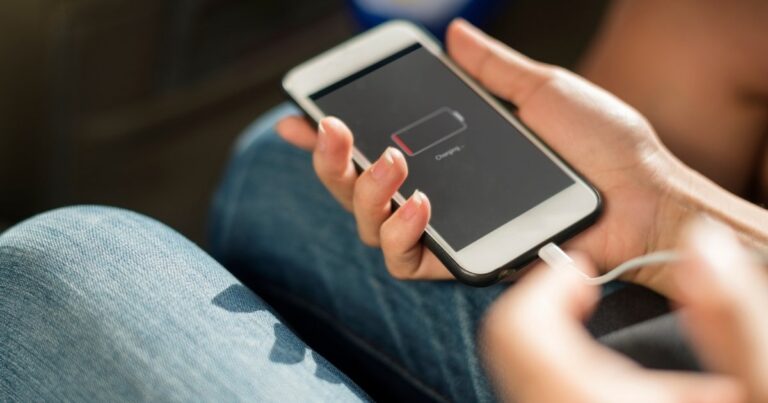 Novas baterias móveis apostam em mais energia no mesmo espaço