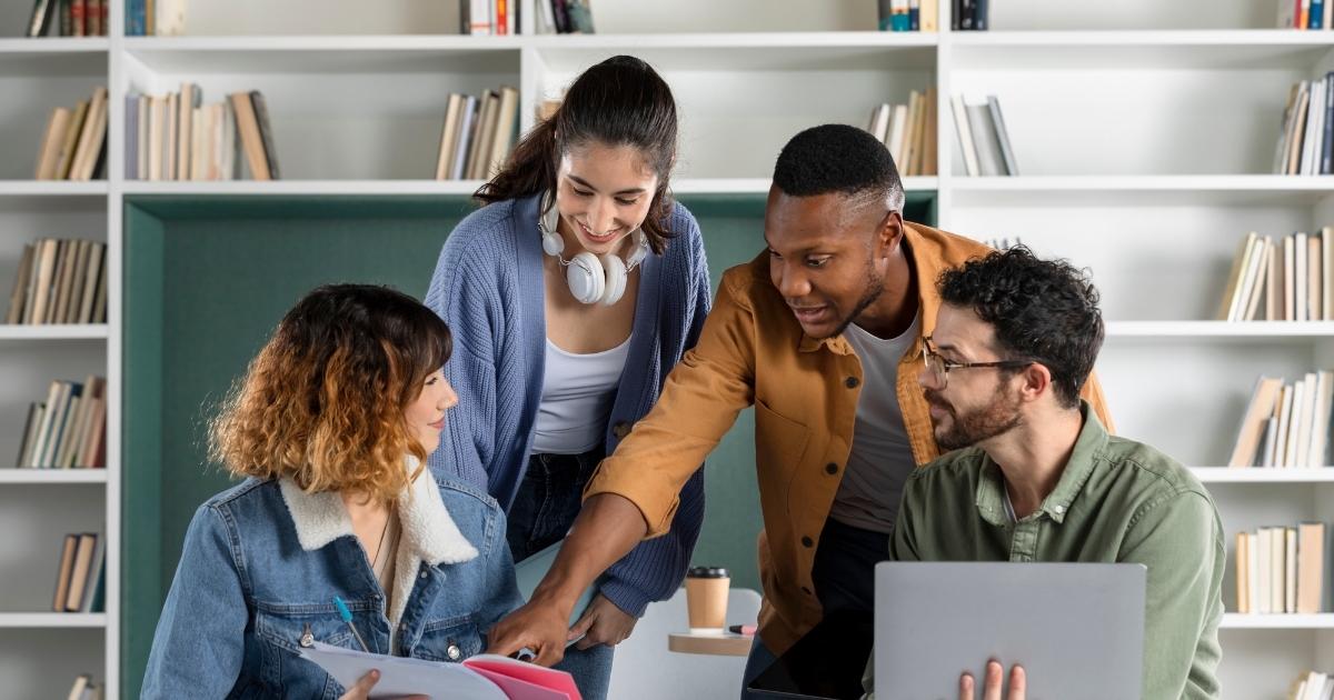 Estudantes desenvolvem plataforma para acompanhar emissões e qualidade do ar em tempo real