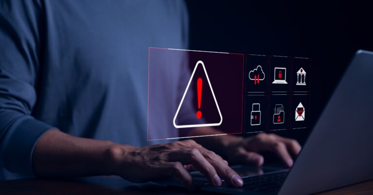 criminosos-falsas-atualizacoes-adobe-e-zoom-para-pcs