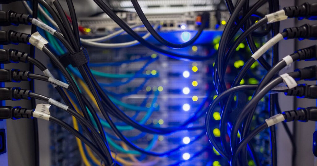 china-supercomputador-100-mil-aceleradores-nacionais.jpg