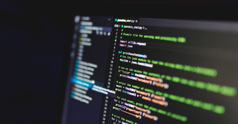 Dados de funcionários do DHS e do ICE vazam após ataque hacker